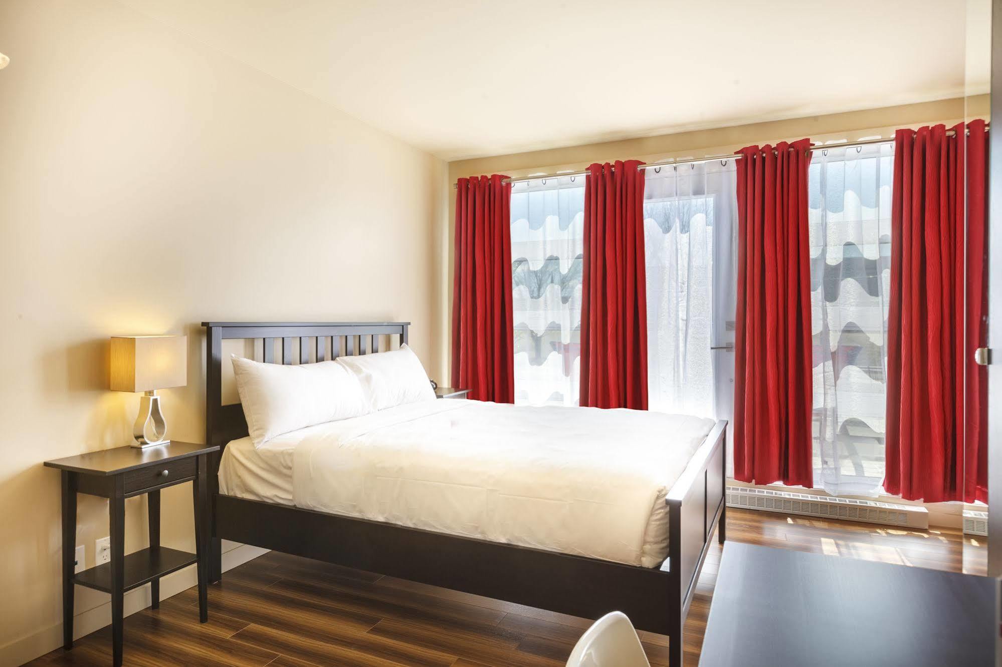 Universel 3* Quebec City